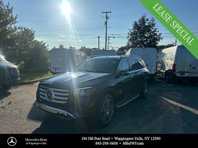 Used 2026 Mercedes-Benz GLS 450 4MATIC image 1
