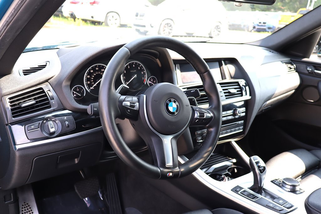 Used 2018 BMW X4 M40i AWD/4WD image 17