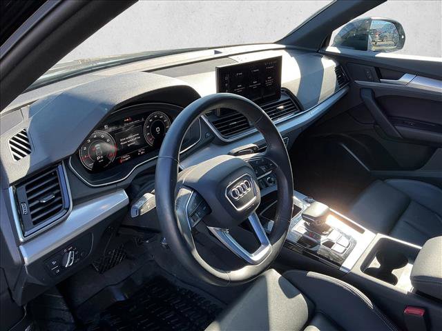 Used 2024 Audi Q5 2.0T Premium w/ Summer of Audi Package image 10