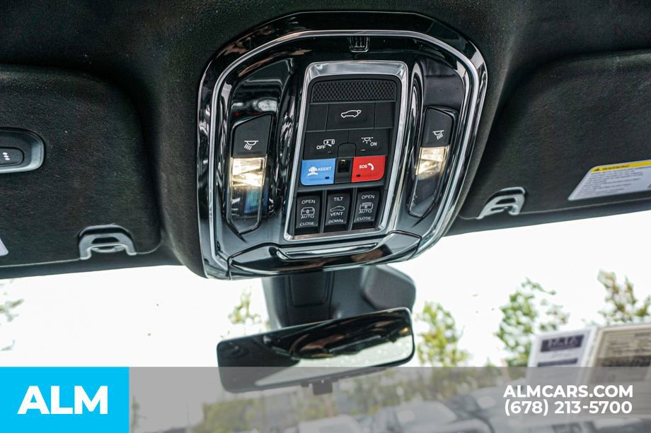 Used 2024 Jeep Grand Wagoneer L Series II w/ Quick Order Packagew 28T image 37