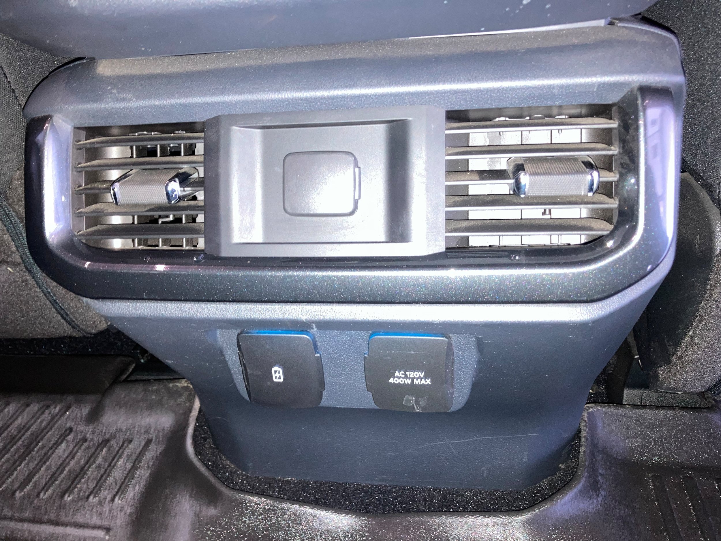 Used 2022 Ford F150 XLT w/ Equipment Group 302A High AWD/4WD image 11