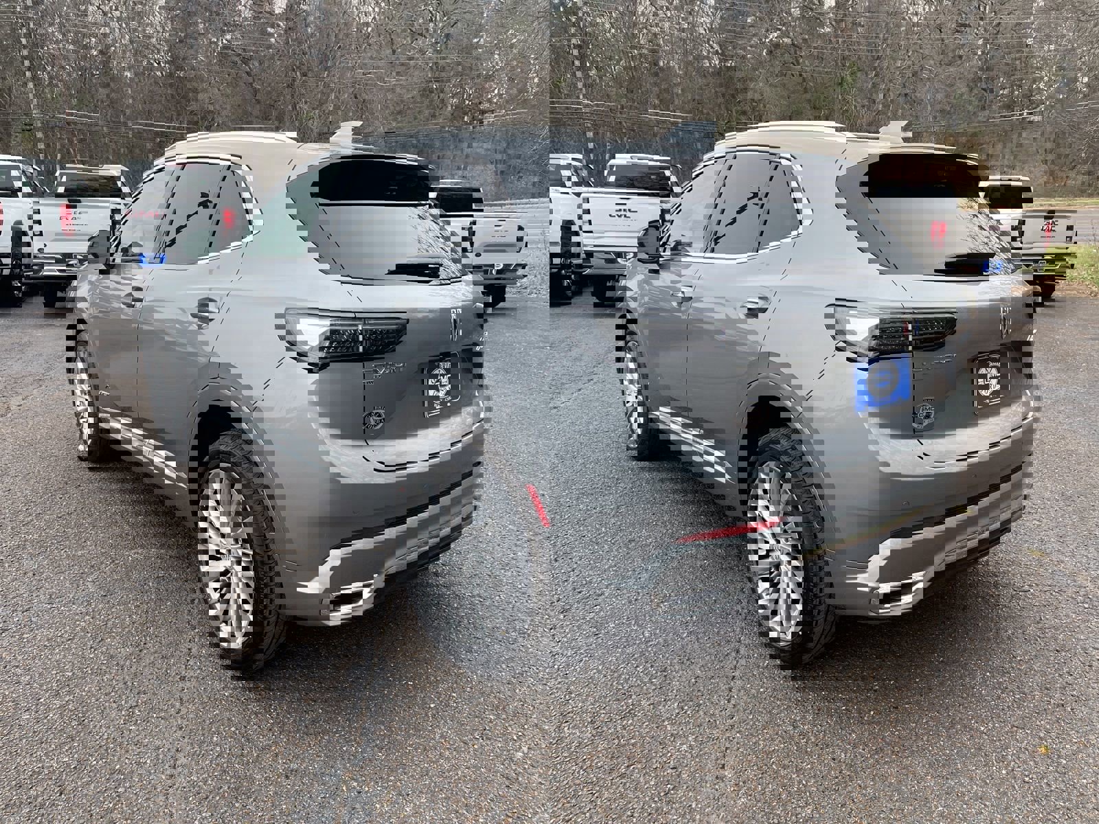 New 2026 Buick Envision Avenir image 3