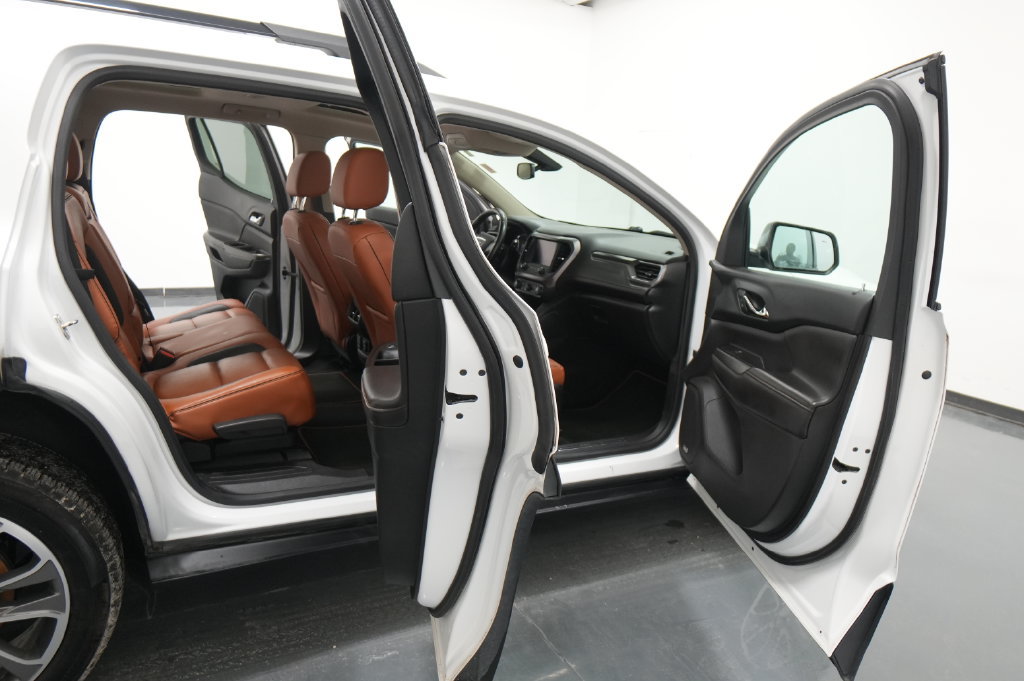 Used 2017 GMC Acadia SLT AWD/4WD image 33
