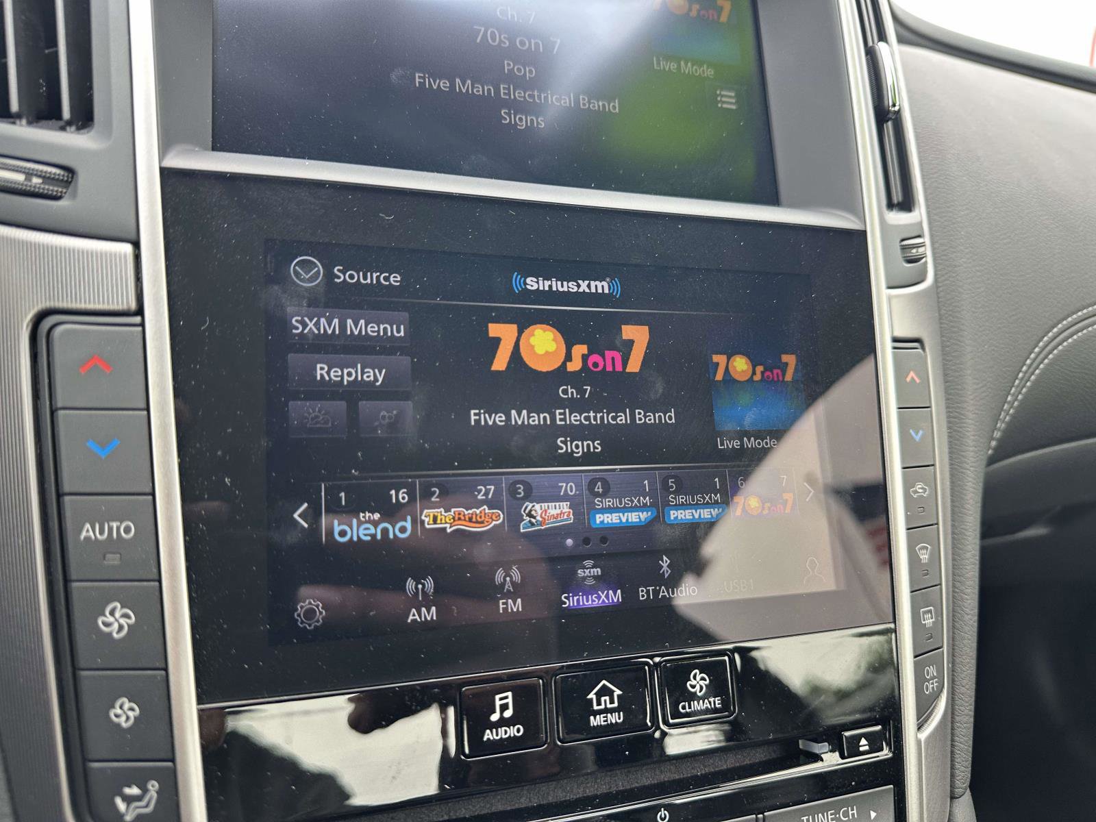 Used 2022 INFINITI Q60 3.0t Luxe w/ Cargo Package image 23