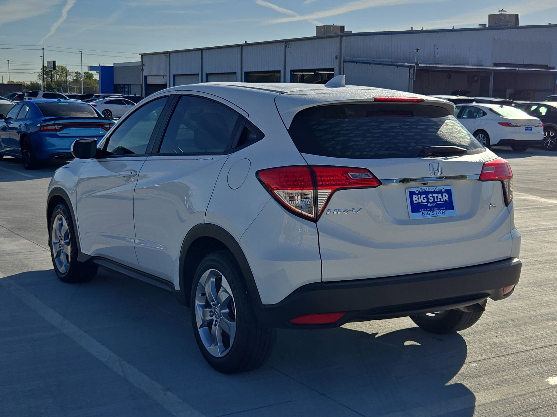 Used 2022 Honda HR-V LX image 6