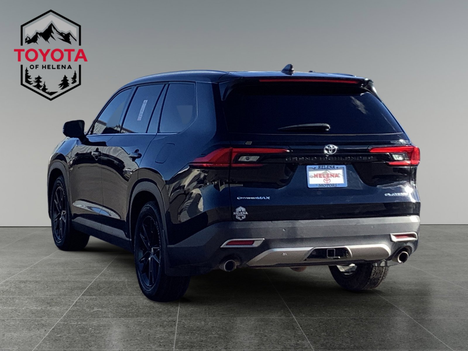 Used 2024 Toyota Grand Highlander AWD Hybrid image 3