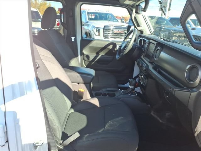 Used 2022 Jeep Wrangler Unlimited Sport AWD/4WD image 24