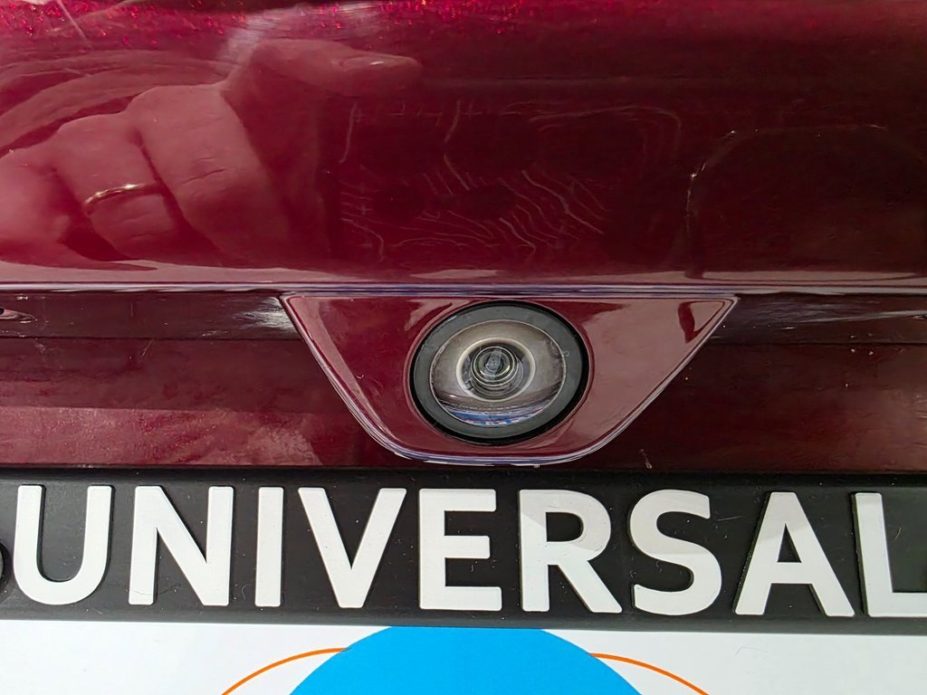 Used 2020 Chrysler Voyager Lxi image 28