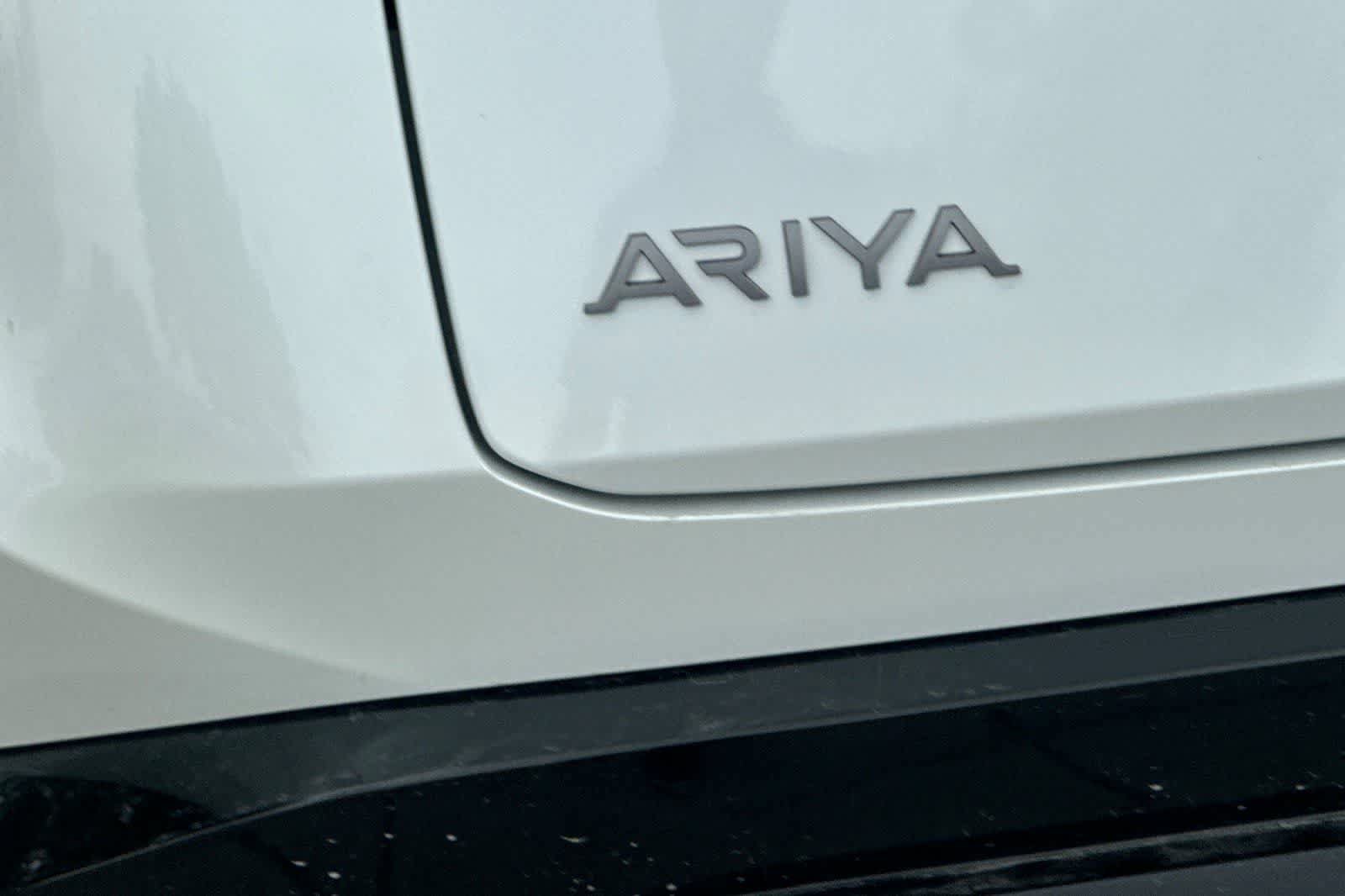 Certified 2024 Nissan Ariya FWD image 35
