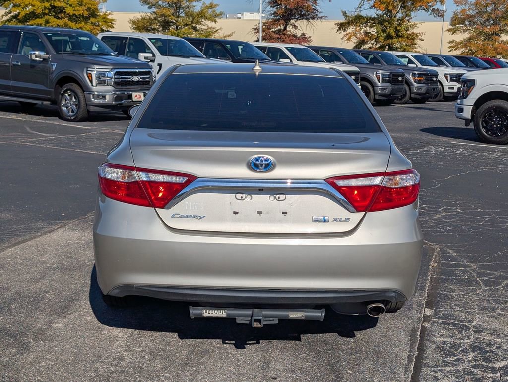 Used 2015 Toyota Camry XLE image 7