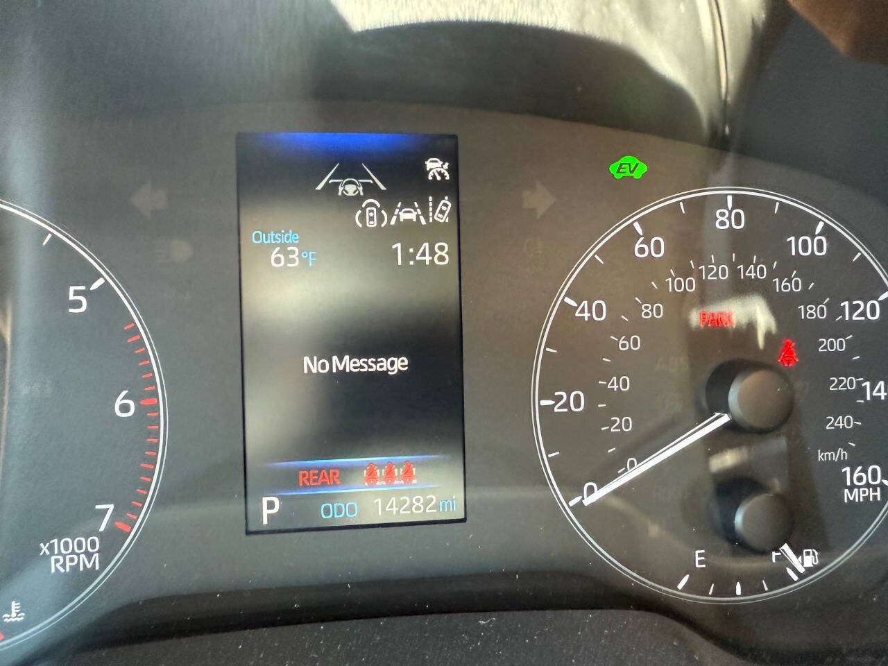 Used 2025 Toyota Corolla LE FWD image 12