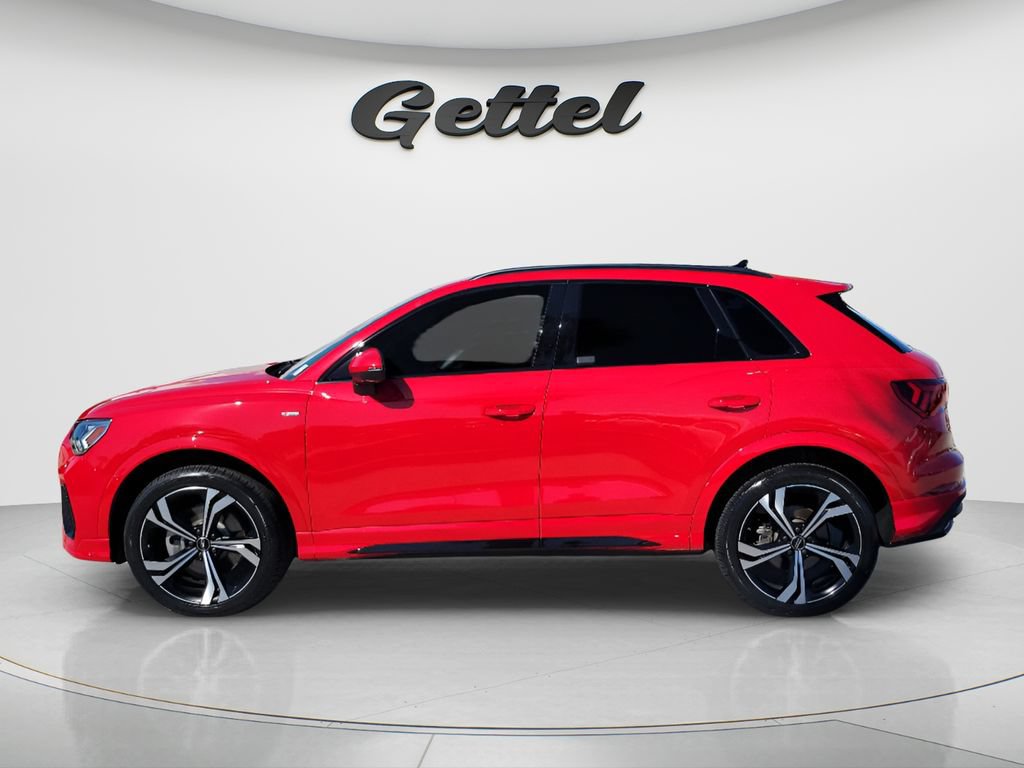 Used 2024 Audi Q3 2.0T Premium Plus w/ Premium Plus Package AWD/4WD image 8