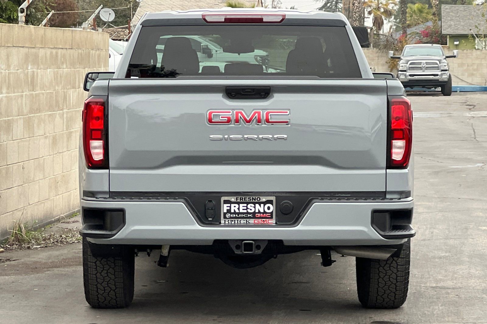 Used 2025 GMC Sierra 1500 Pro w/ Graphite Edition image 5