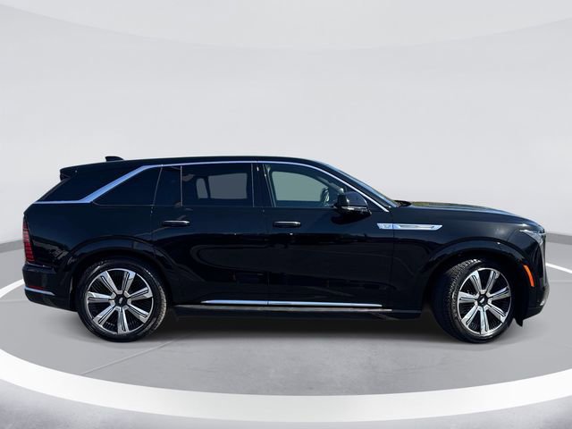 Used 2025 Cadillac Escalade IQ Luxury 2 w/ LPO, Premium Carpet Package image 3