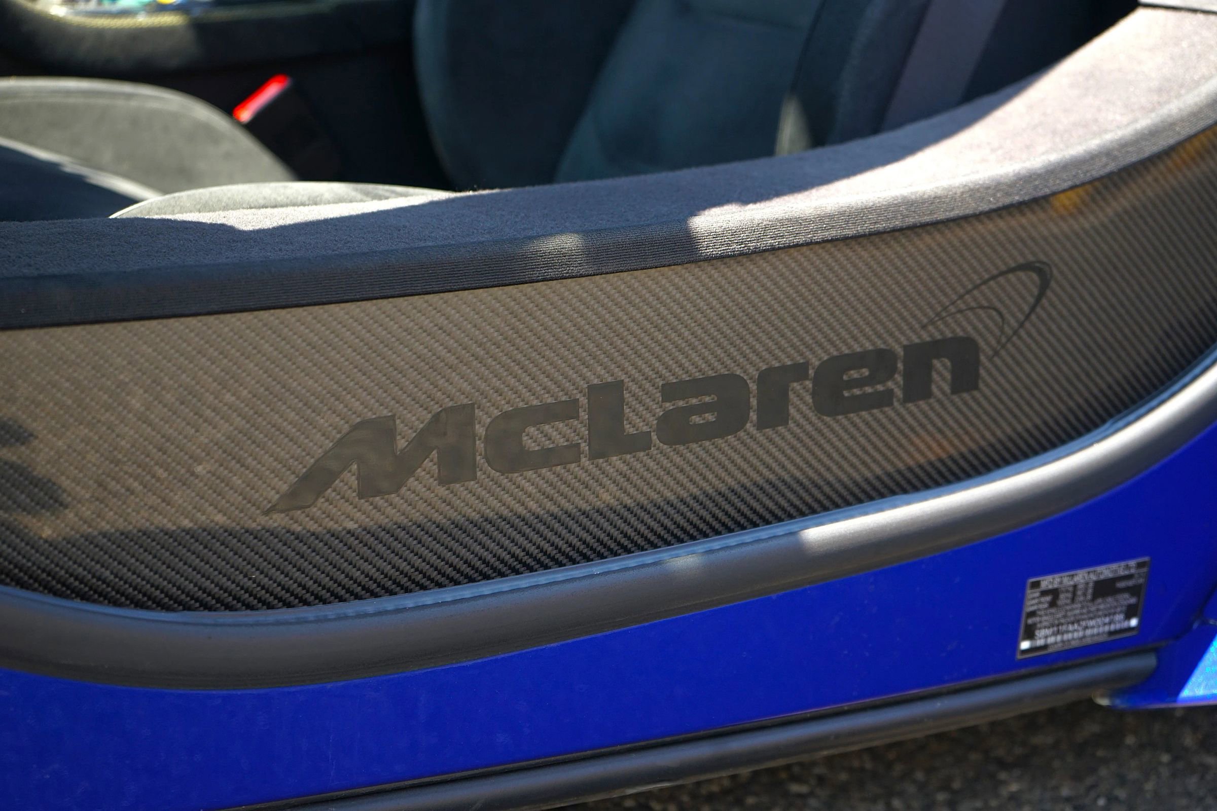Used 2015 McLaren 650S Spider image 26