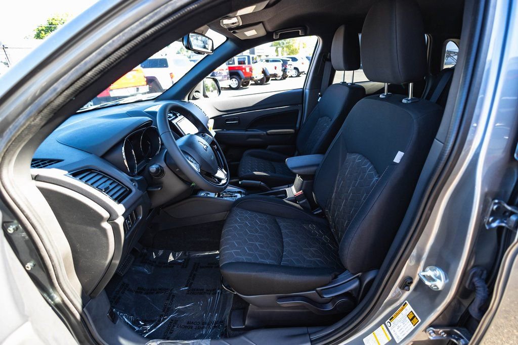 New 2025 Mitsubishi Outlander Sport AWD image 18