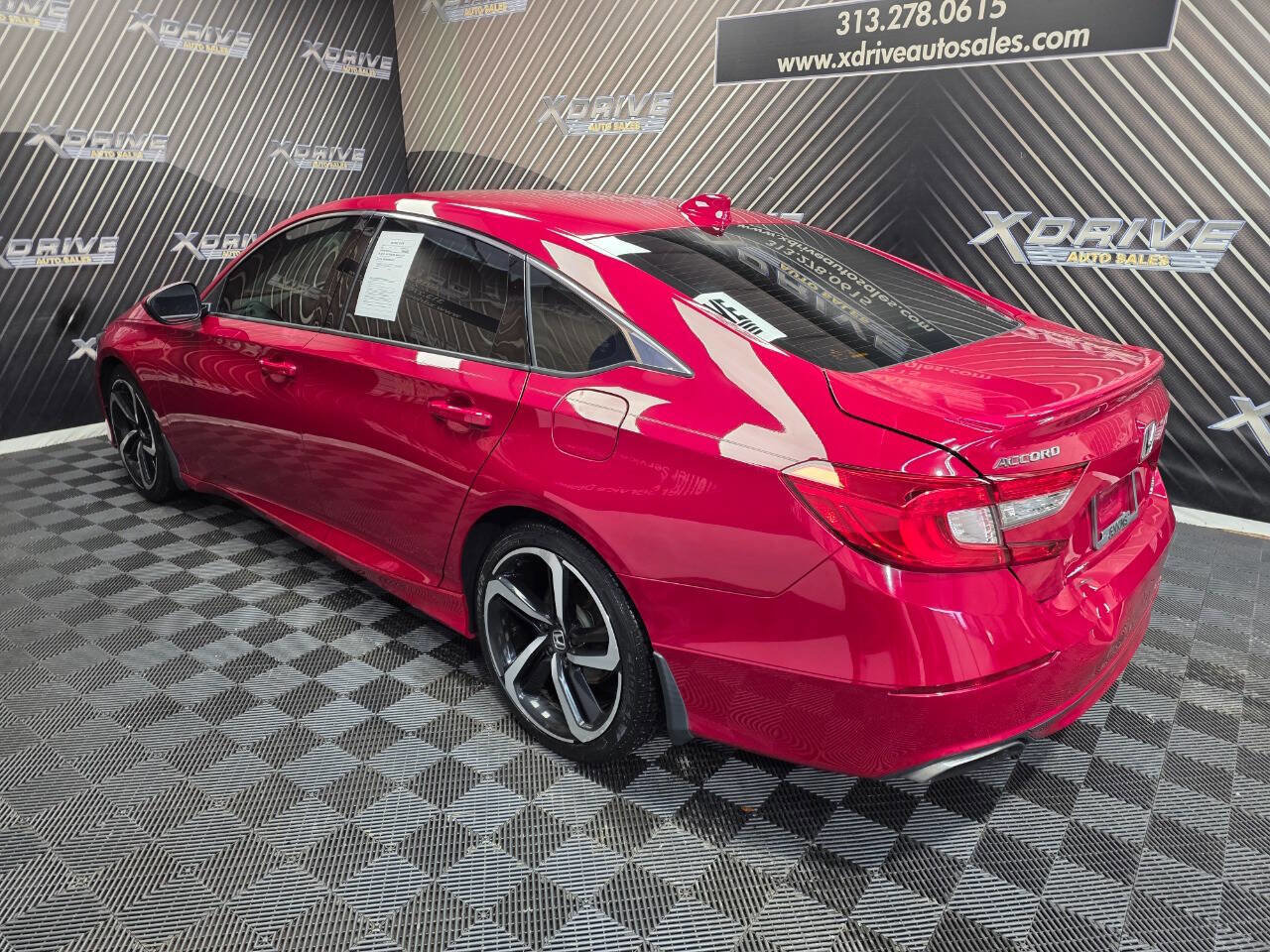 Used 2019 Honda Accord Sport image 9