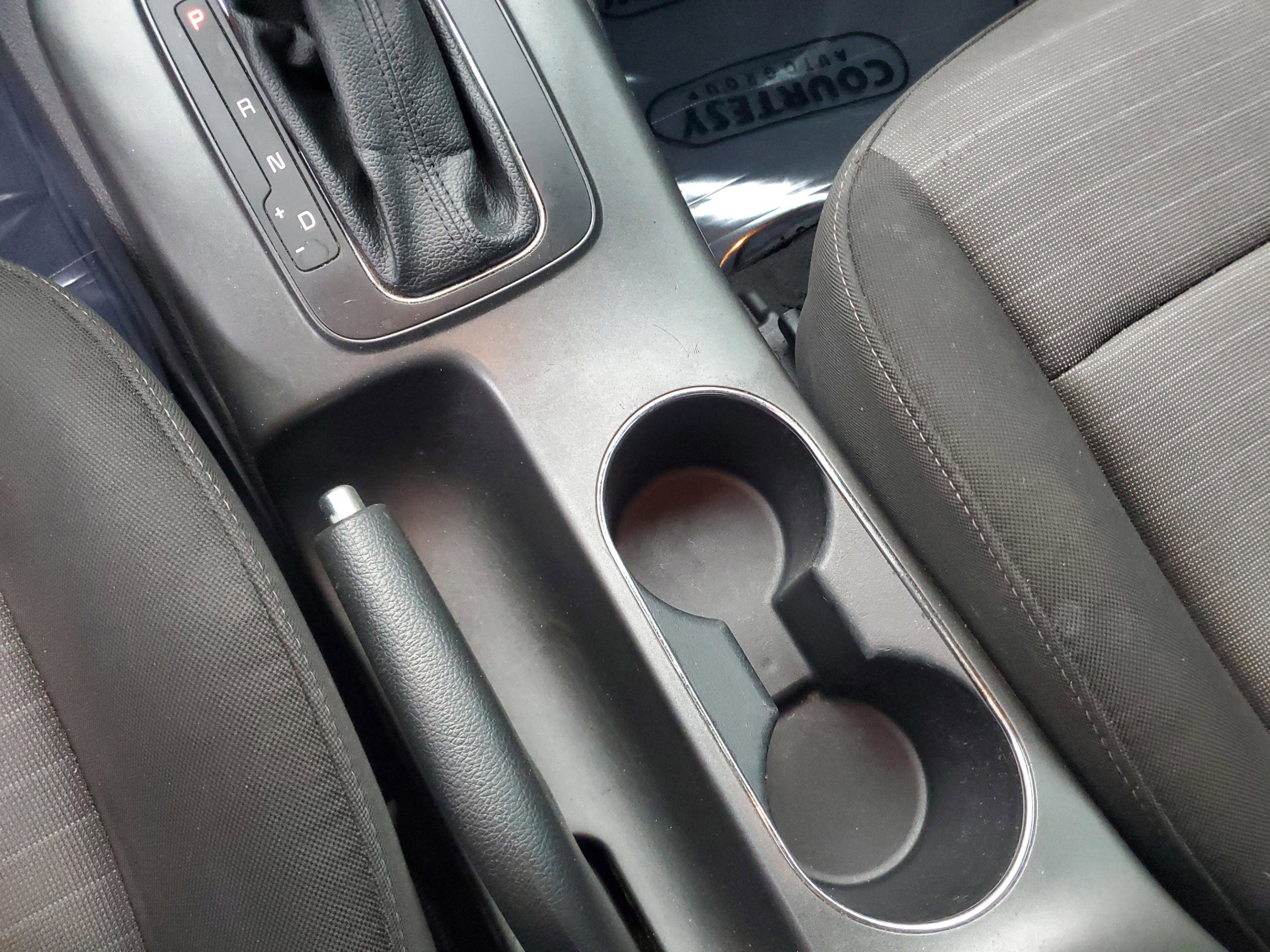 Used 2015 Kia Forte EX image 27