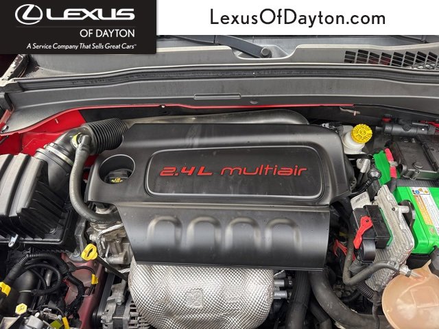 Used 2017 Jeep Renegade Latitude w/ Cold Weather Group image 36