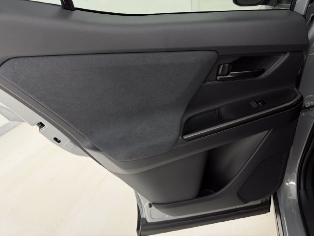 New 2026 Toyota C-HR AWD/4WD image 35