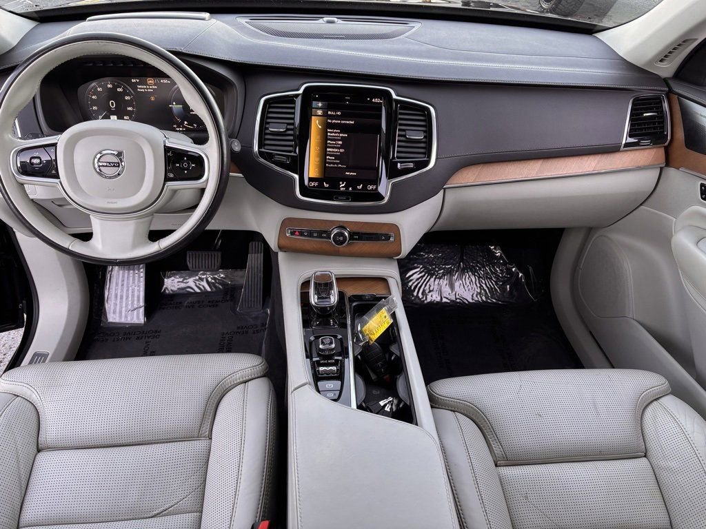 Used 2020 Volvo XC90 T8 Inscription image 8