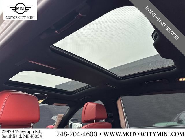 Used 2022 BMW 750i xDrive w/ Executive Package image 16