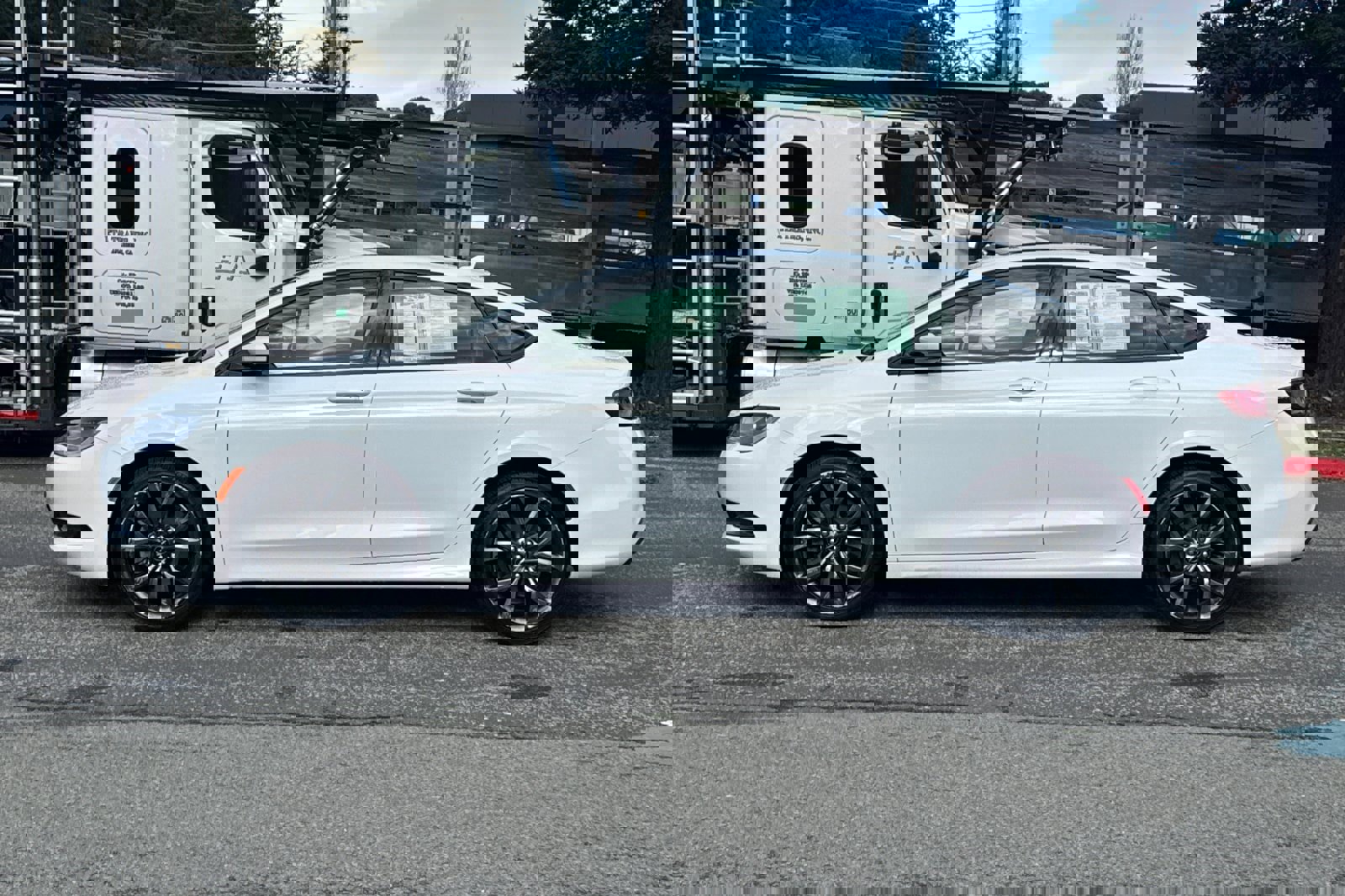 Used 2015 Chrysler 200 S w/ Navigation & Sound Group I image 7