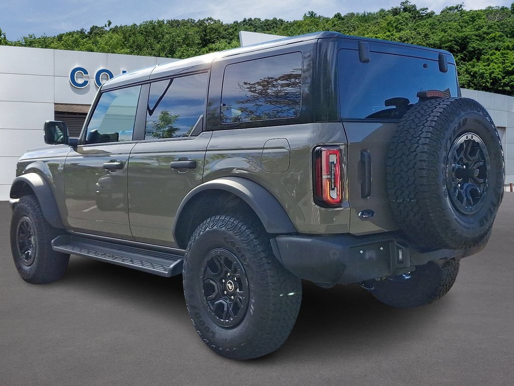 Certified 2025 Ford Bronco Outer Banks w/ Sasquatch Package AWD/4WD image 4