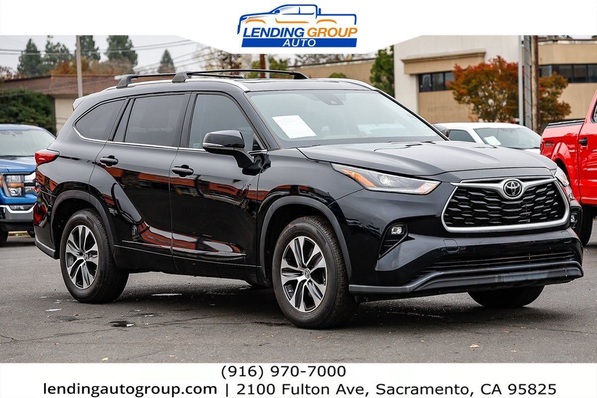 Used 2021 Toyota Highlander XLE image 5