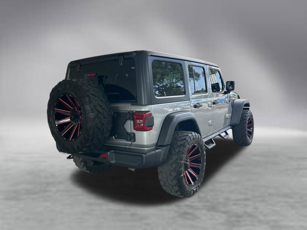 Used 2018 Jeep Wrangler Unlimited Sport S AWD/4WD image 3