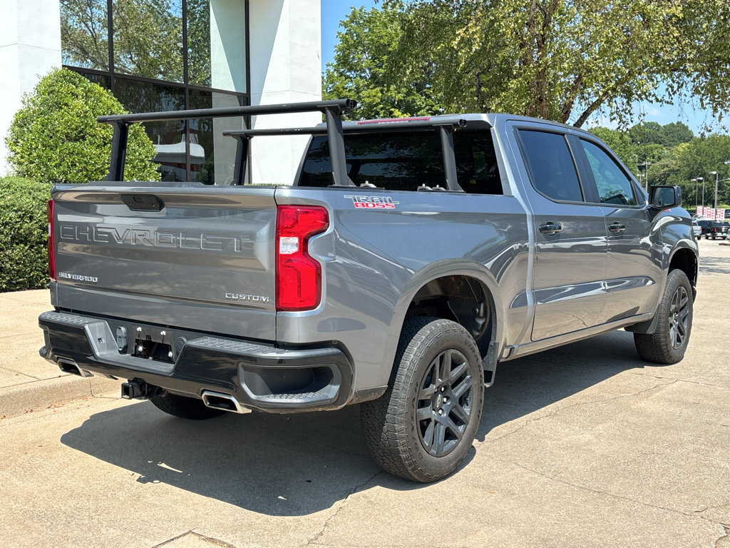 Used 2022 Chevrolet Silverado 1500 Custom Trail Boss w/ Safety Confidence Package AWD/4WD image 8