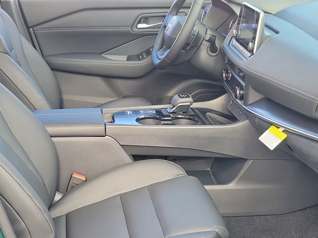 New 2026 Nissan Rogue SV image 15