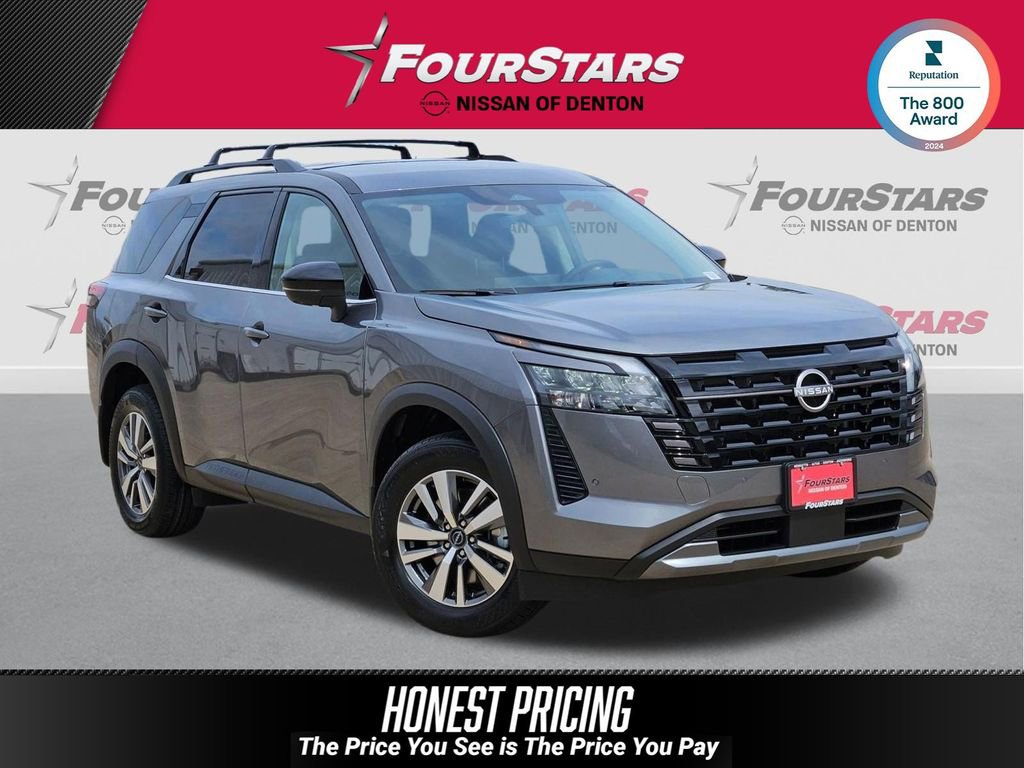 New 2026 Nissan Pathfinder SL image 1