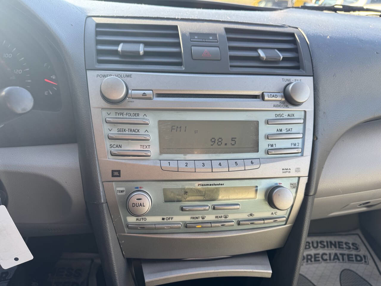 Used 2007 Toyota Camry XLE FWD image 29