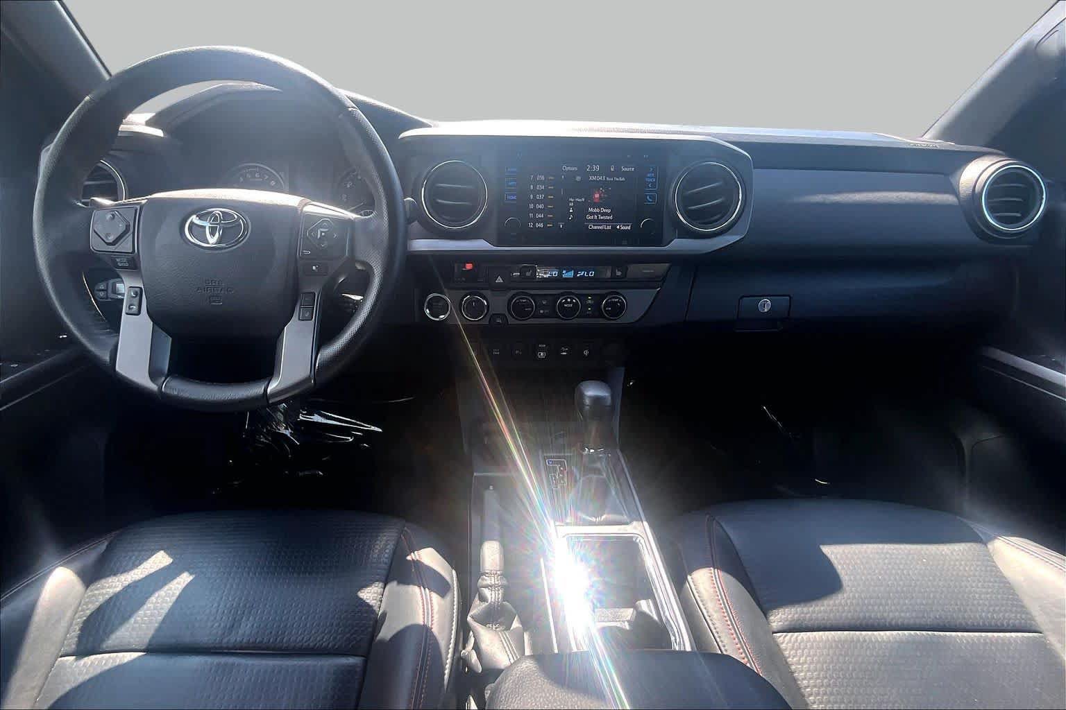 Used 2018 Toyota Tacoma TRD Pro AWD/4WD image 15