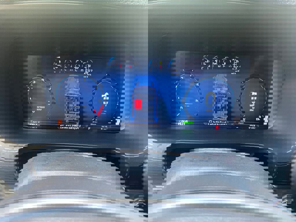 New 2025 Ford F150 XLT w/ Equipment Group 302A MID image 9