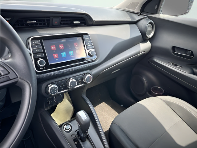 Used 2024 Nissan Kicks S FWD image 18