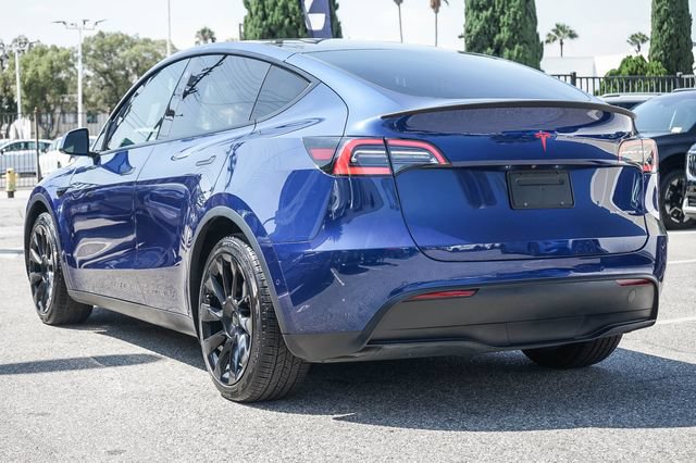 Used 2021 Tesla Model Y Long Range AWD/4WD image 8