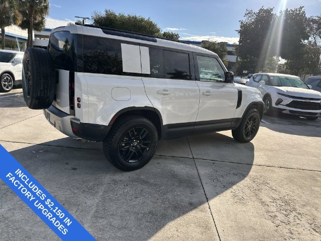 Used 2025 Land Rover Defender 110 S AWD/4WD image 38