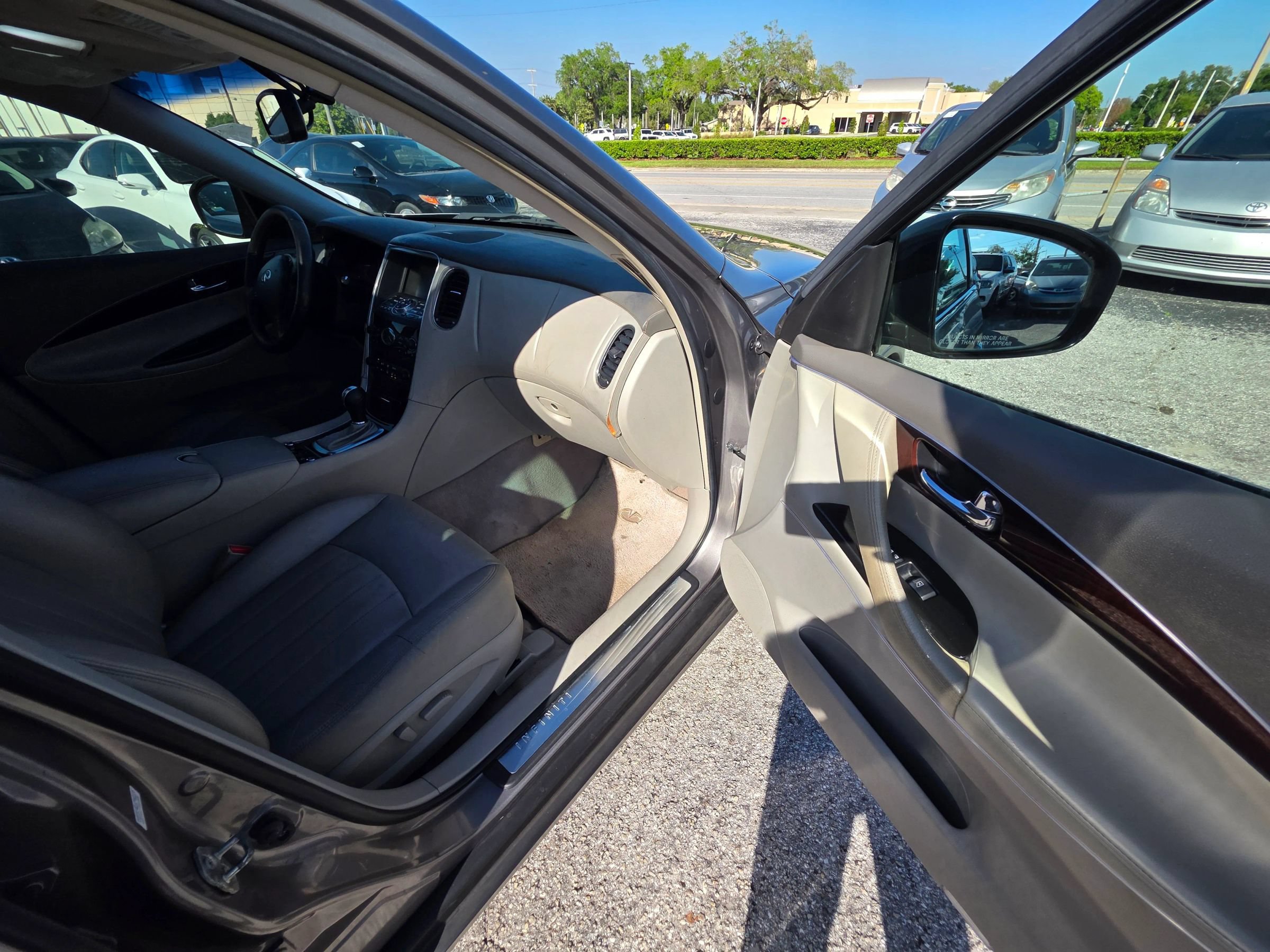 Used 2010 INFINITI EX35 Journey RWD image 20