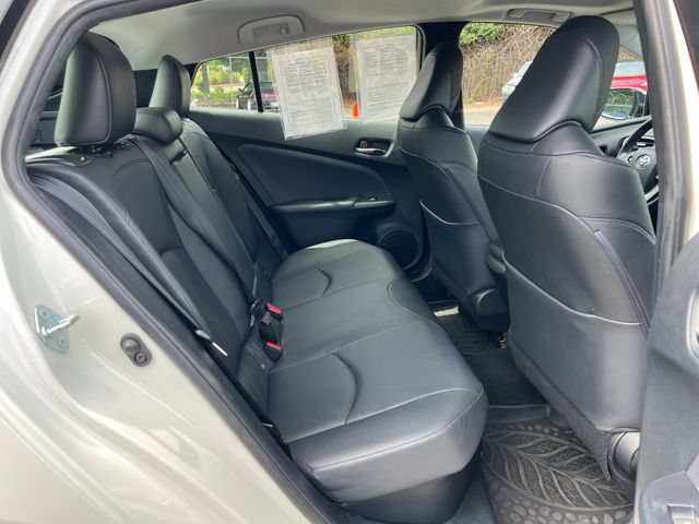Used 2017 Toyota Prius Four w/ Premium Convenience Package FWD image 10
