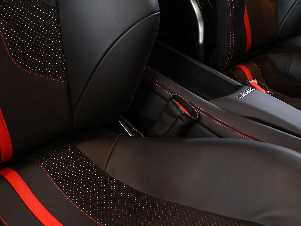 Certified 2021 Ferrari F8 Tributo RWD image 31