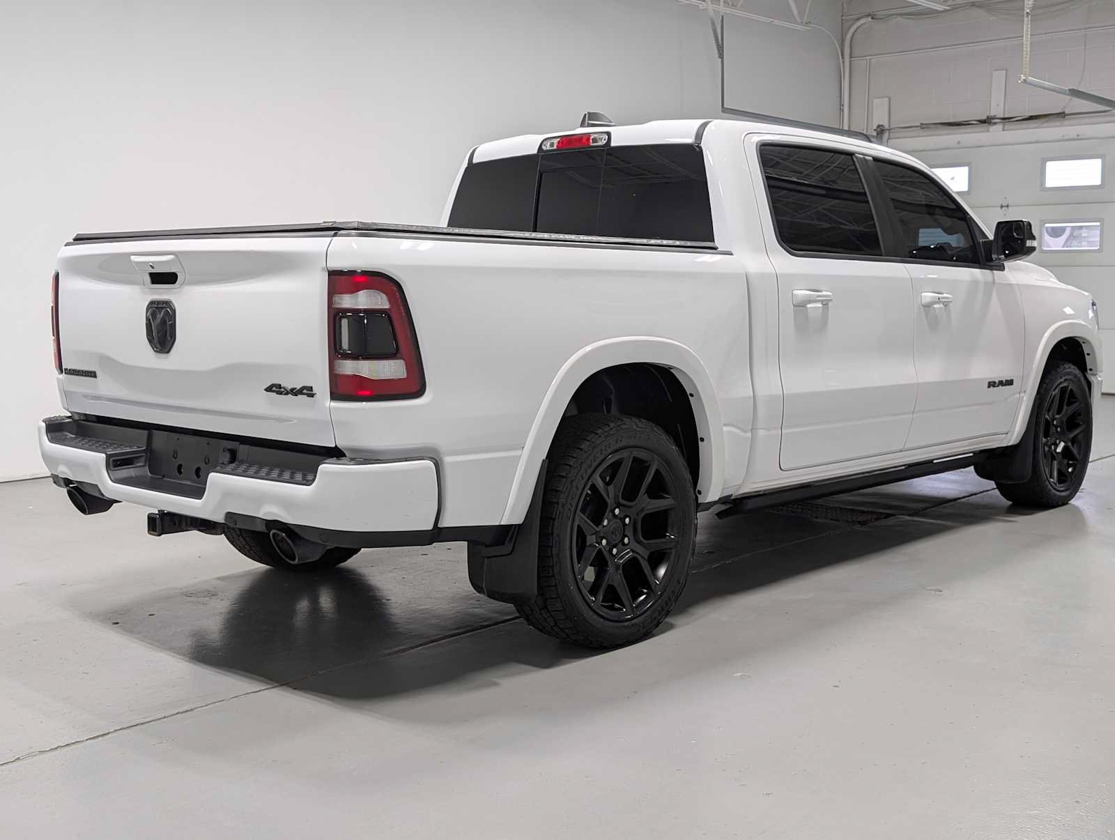 Used 2021 RAM 1500 Laramie w/ Night Edition AWD/4WD image 8