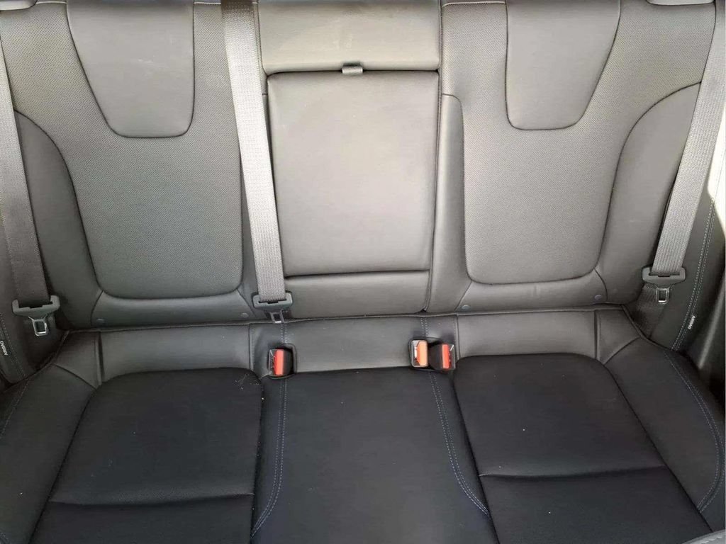 Used 2026 Buick Encore GX Sport Touring w/ Advanced Technology Package FWD image 17