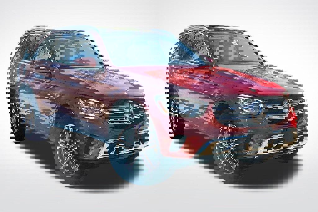 Used 2021 Mercedes-Benz GLC 300 4MATIC w/ Premium Package image 12