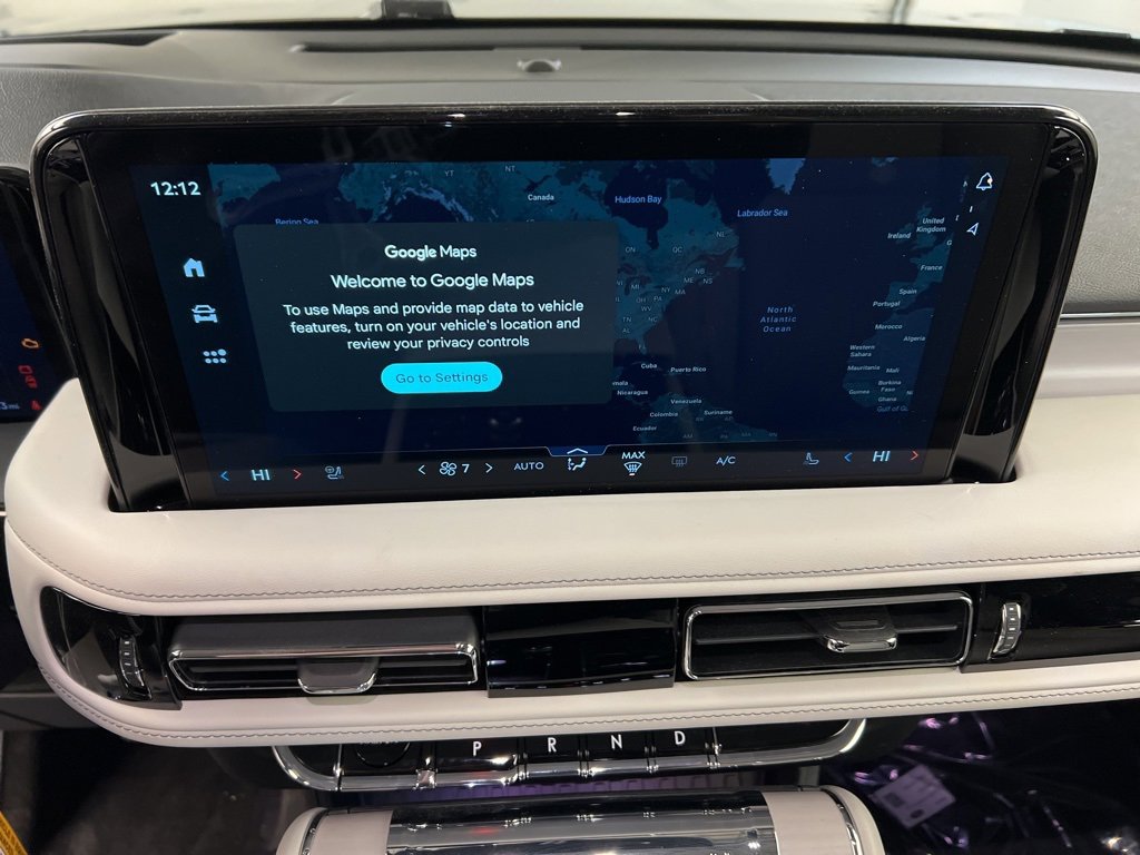 Used 2025 Lincoln Aviator Reserve w/ Illumination Package image 12