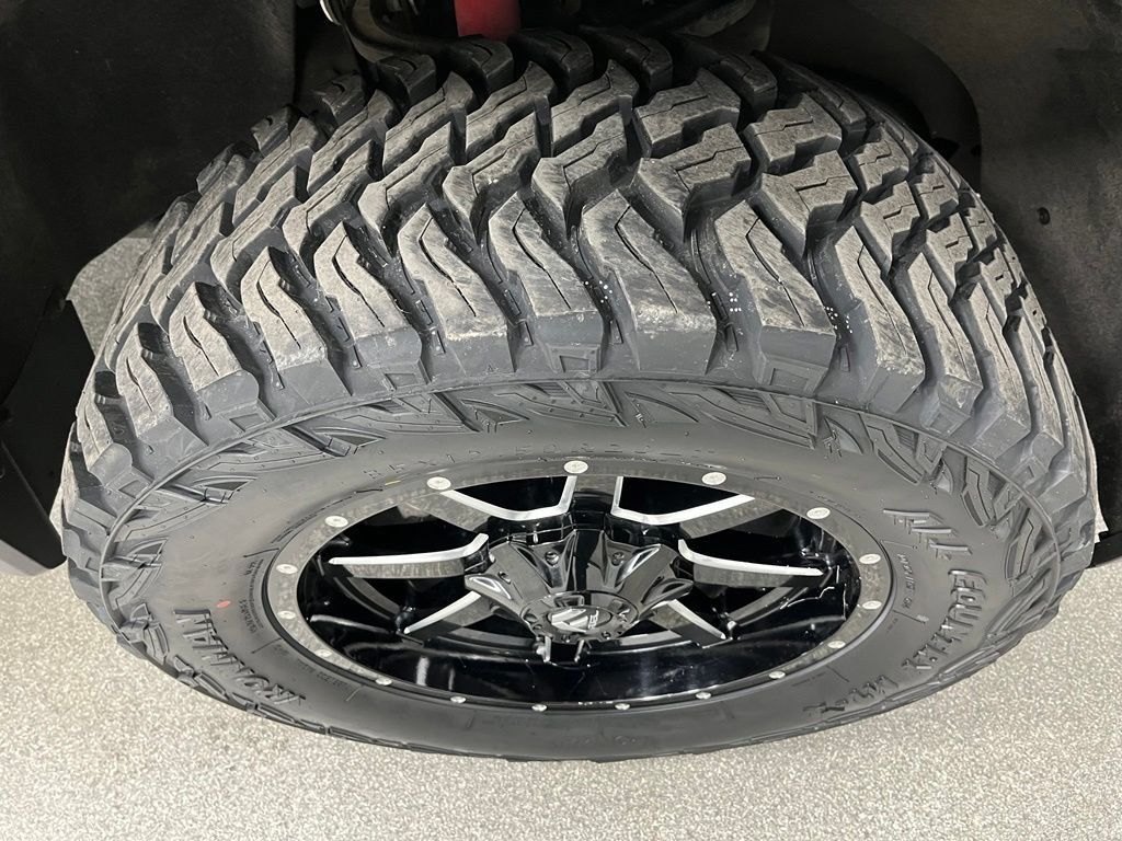 Used 2021 GMC Sierra 3500 Denali w/ Denali Ultimate Package AWD/4WD image 16