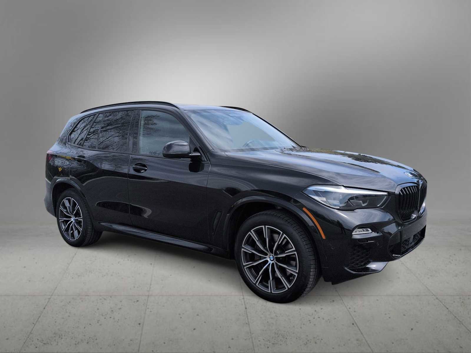 Used 2021 BMW X5 xDrive45e w/ M Sport Package AWD/4WD image 2