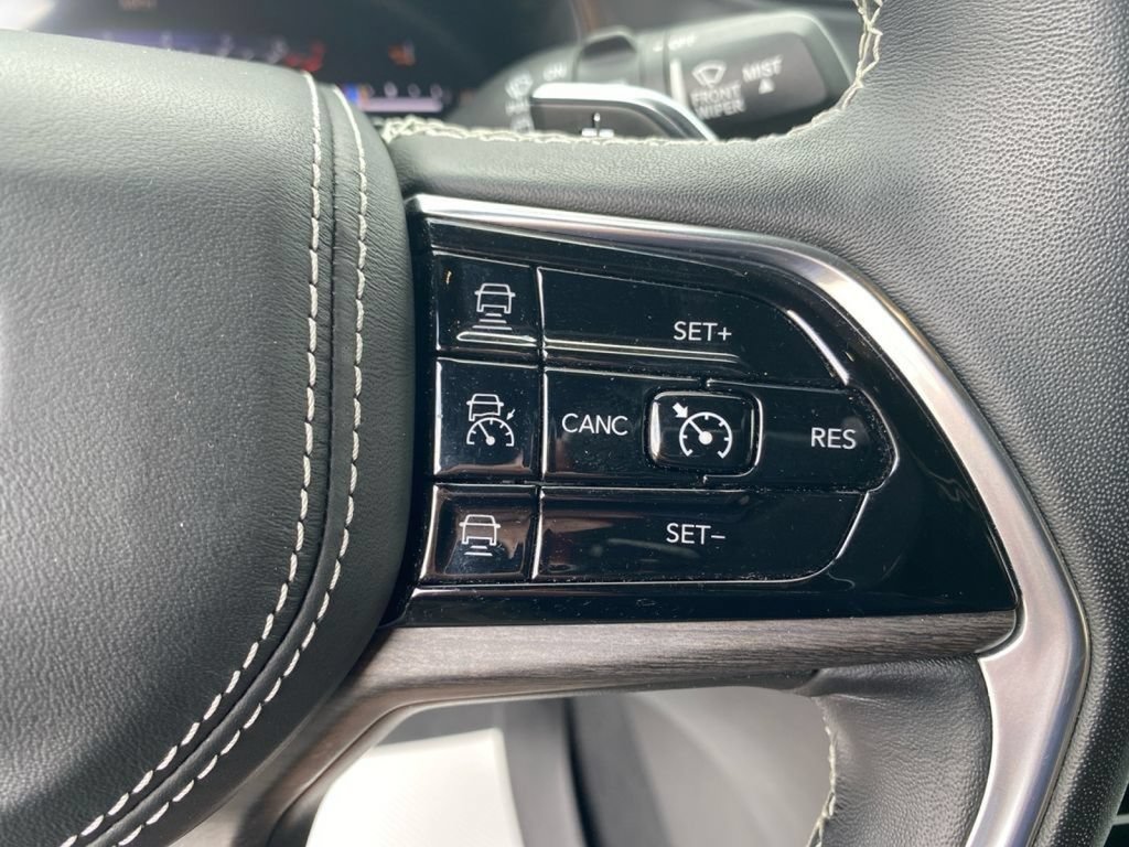 Used 2022 Jeep Grand Cherokee L Overland AWD/4WD image 20