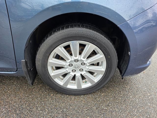 Used 2017 Toyota Sienna LE image 12